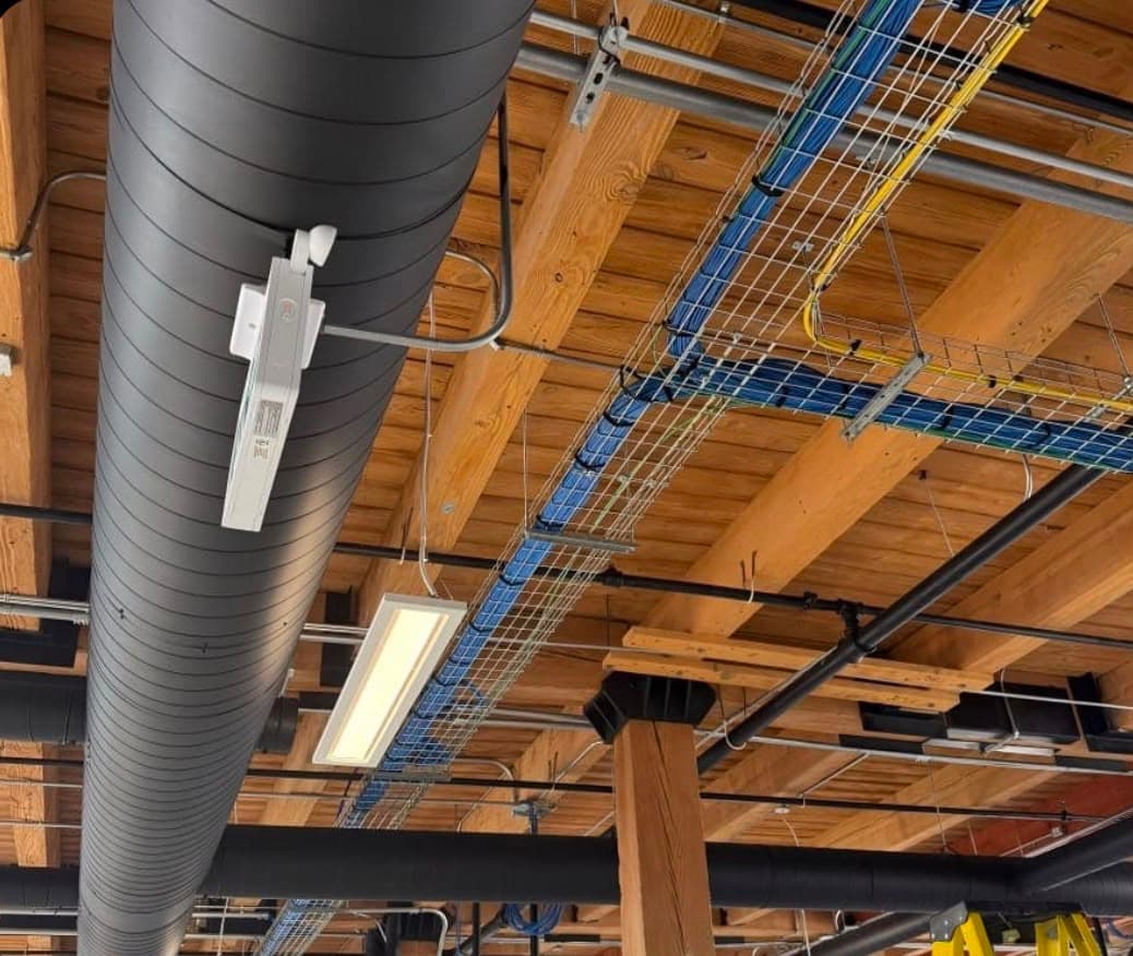 Office & Warehouse Structured Cabling thumbnail 3